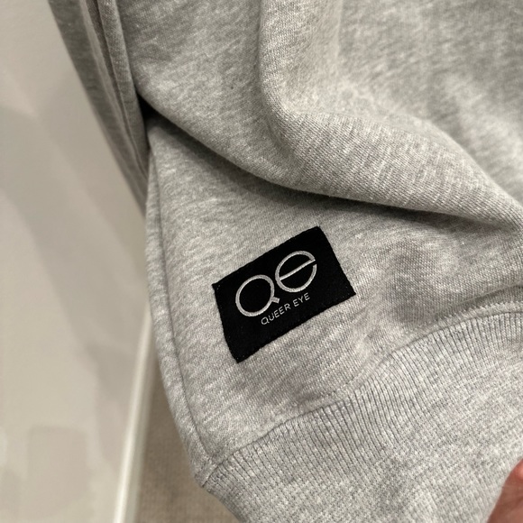 QUEER EYE Sweatshirt - Picture 7 of 8